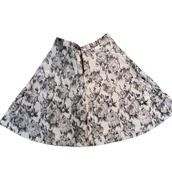 ADDITION ELLE - Love & Legend Grey & Black Rose Floral Printed Mid Length Skirt - Picture 5 of 14